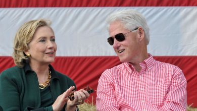Eski ABD Başkanı Bill Clinton ile eşi, eski Dışişleri Bakanı Hillary, pedofil fuhuş ağı yöneticisi Epstein’la ilgili Kongre soruşturmasında ifade verecek