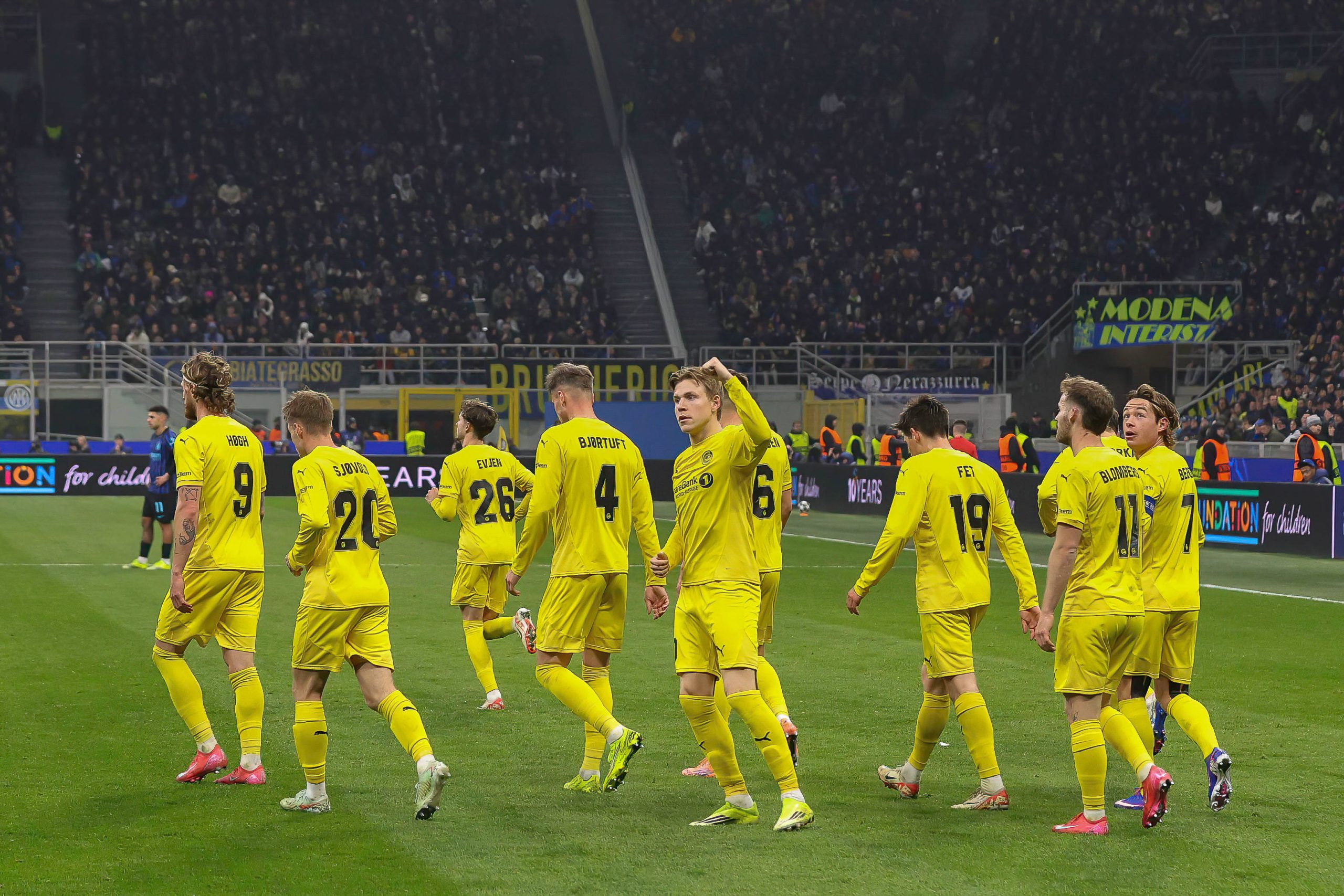 Bodo Glimt: Avrupa futbolunun mucizesi! 1 Mütevazı bütçesiyle dikkat çeken Bodo Glimt, UEFA Şampiyonlar Ligi'nde Son 16 Turu'na kaldı