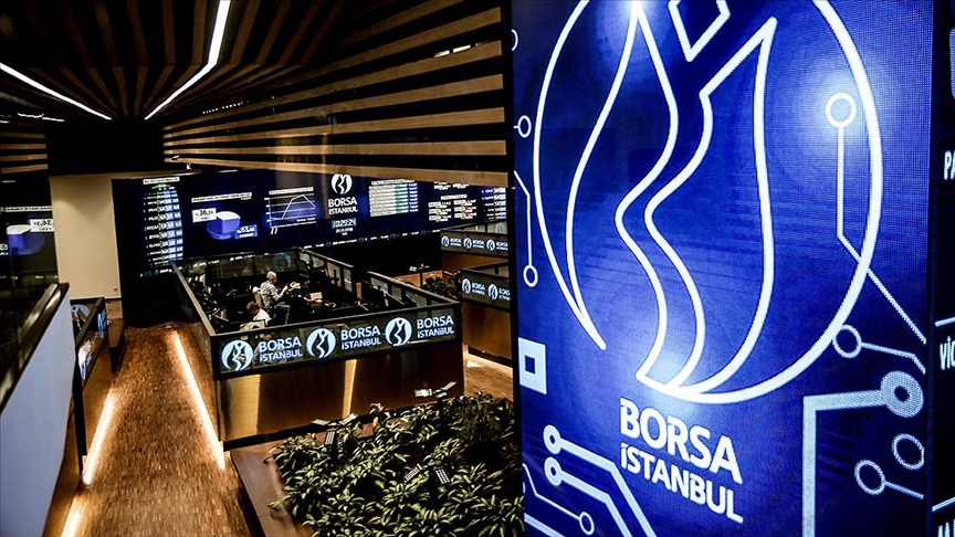 Borsa İstanbul’da bazı hisselerde sosyal medya üzerinden manipülasyon yapıldığı iddiasıyla yürütülen soruşturmada 8 ilde eş zamanlı operasyon düzenlendi.