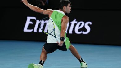 Avustralya Açık tek erkekler finalinde dünya 1 numarası Carlos Alcaraz, Novak Djokovic'i 3-1 mağlup etti ve bu turnuvadaki ilk şampiyonluğuna ulaştı