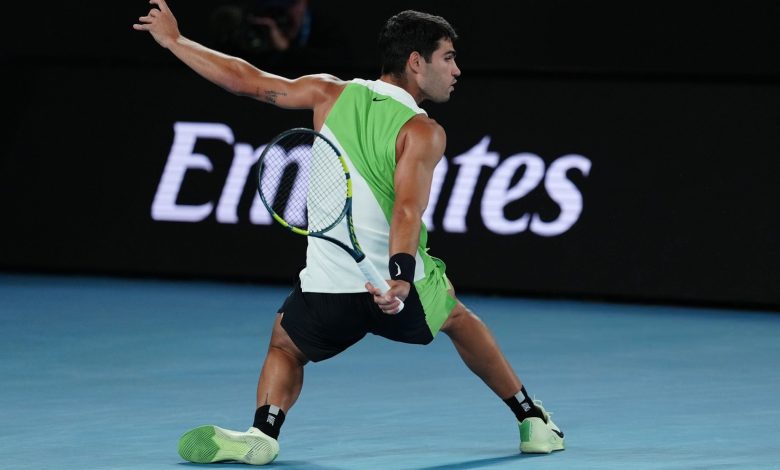 Avustralya Açık tek erkekler finalinde dünya 1 numarası Carlos Alcaraz, Novak Djokovic'i 3-1 mağlup etti ve bu turnuvadaki ilk şampiyonluğuna ulaştı