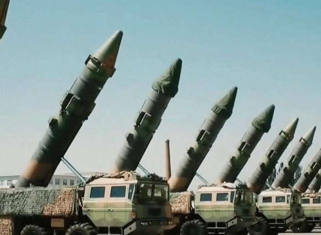 Çin, ABD'yi uyararak "İran, Çin'in kırmızı çizgisidir; ihlal eden sonuçlarını üstlenir" tehdidini savurdu