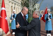 Cumhurbaşkanı Recep Tayyip Erdoğan, Türkiye’yi ziyaret eden Ürdün Kralı 2. Abdullah ile Dolmabahçe Çalışma Ofisi’nde bir araya geldi.