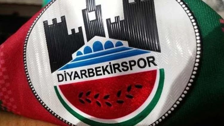Diyarbekirspor'a el konuldu 3 Diyarbekirspor’a yasa dışı bahis soruşturması kapsamında el konuldu. Murat Ağırel konuyu iki yıl önce gündeme getirmişti