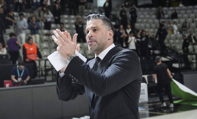 Fenerbahçe Beko’ya 91-74 kaybeden Beşiktaş GAİN’de Koç Dusan Alimpijevic, maç sonrası hakem yönetimine tepki gösterdi.