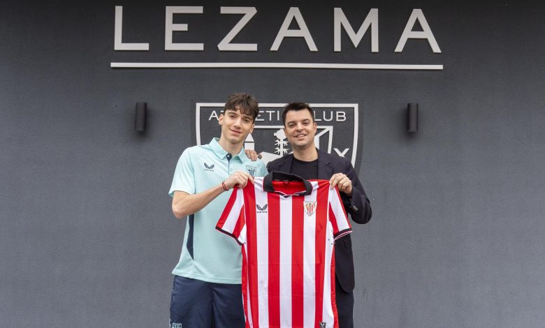 Eski milli futbolcu ve teknik direktör Tayfun Korkut'un oğlu, orta saha oyuncusu Efe Korkut Martin, Athletic Bilbao'ya transfer oldu