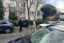 Ekrem İmamoğlu’nun korumalarından Bektaş Kamburoğlu, İBB’ye yönelik yürütülen soruşturma kapsamında gözaltına alındı.