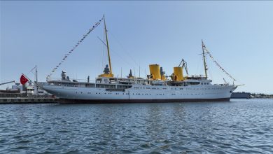 Jeffrey Epstein skandalının Türkiye ayağında Mustafa Kemal Atatürk’ün kullandığı Savarona yatının insan ticaretinde kullanıldığı iddiaları yeniden gündeme geldi.