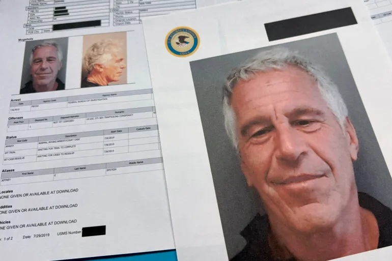 Epstein’in Marakeş planı: 25 milyon euroluk saray almaya çalışmış 1 Jeffrey Epstein’in Fas’ta 25 milyon euroluk bir sarayı karmaşık offshore yapılar üzerinden satın almaya çalıştığını ortaya koydu