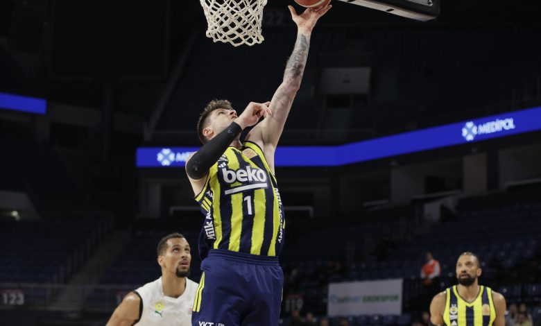 Ziraat Bankası Türkiye Kupası 2026'da Fenerbahçe Beko, Safiport Erokspor'u yenerek yarı finalde Türk Telekom ile eşleşti