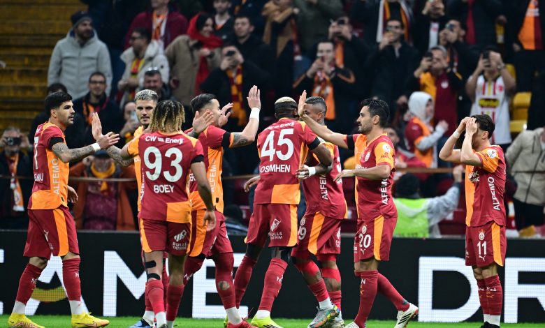 Galatasaray'dan 5 gollük tarife 20 Trendyol Süper Lig’in 22. haftasının açılış maçında Galatasaray, düşme hattının hemen üzerinde bulunan Eyüpspor’u 5-1 yendi