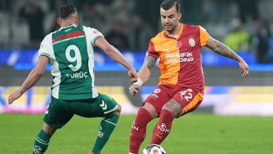 Galatasaray, Konya'da sınav verdi 6 Trendyol Süper Lig'de lider Galatasaray, Konyaspor ile deplasmanda karşı karşıya geldi. Sarı-kırmızılılar şok bir yenilgi aldı