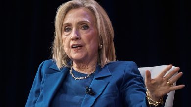 Hillary Clinton, 26 Şubat'ta kongrede hakkında ifade vereceği Epstein dosyalarının ABD Başkanı Donald Trump tarafından yok edildiğini öne sürdü