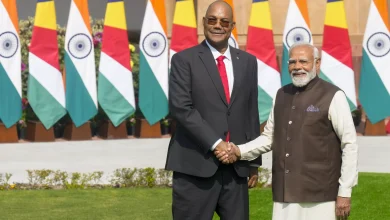 Hindistan, Seyşeller ile ilişkileri güçlendirmek amacıyla 50 milyon doları hibe olmak üzere toplam 175 milyon dolarlık ekonomik paket sağlayacak