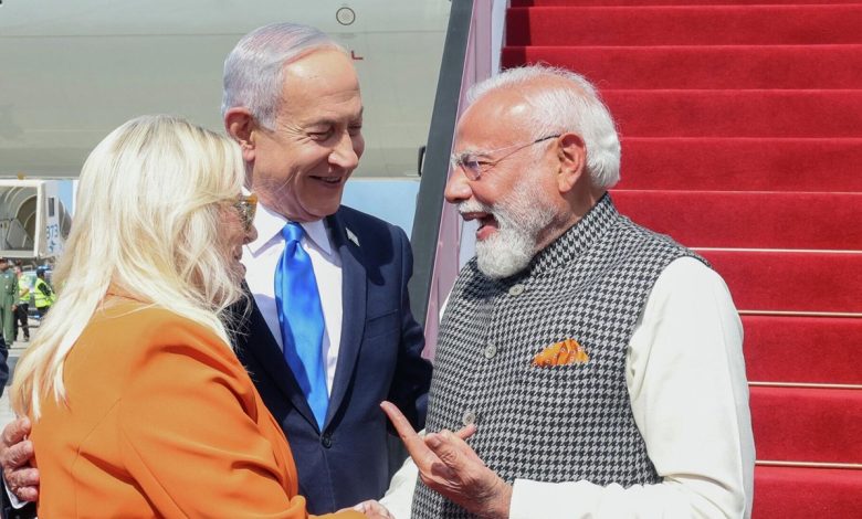 Hindistan Başbakanı Narendra Modi, İsrail Meclisi’nde yaptığı konuşmada ülkesinin İsrail’in yanında durmaya devam edeceğini söyledi.