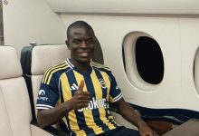 Fenerbahçe, KAP bildirimine göre 34 yaşındaki Fransız futbolcu N'Golo Kante'ye toplam 41.9 milyon Euro ödeyecek