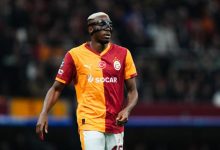 Victor Osimhen, profilinde yazan Galatasaray yazısını kaldırdı ve sarı-kırmızılılarla ilgili fotoğraflarını da sildi