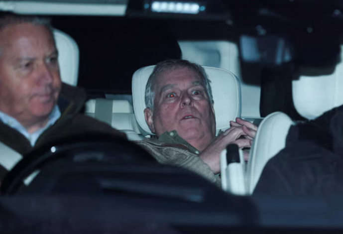 Prens Andrew, kraliyeti bitirebilir 3 Prens Andrew’un Epstein soruşturması kapsamında gözaltına alınması Britanya monarşisine yönelik saygının sona erdiği görüşünü gündeme getirdi