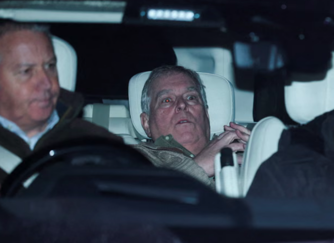 Prens Andrew, kraliyeti bitirebilir 1 Prens Andrew’un Epstein soruşturması kapsamında gözaltına alınması Britanya monarşisine yönelik saygının sona erdiği görüşünü gündeme getirdi