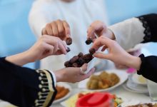 Sahurun atlanması, iftarda kontrolsüz yemek ve yetersiz su tüketimi Ramazan ayında en sık yapılan hatalar arasında yer alıyor.