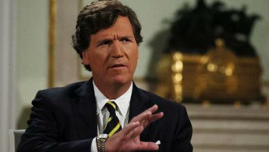 İsrail'e yönelik eleştirileriyle tanınan ABD'li gazeteci Tucker Carlson, Tel Aviv'de gözaltına alındı