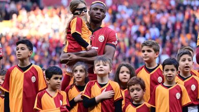 Galatasaray'da Victor Osimhen krizi 6 Galatasaray'da Victor Osimhen'in Konyaspor maçının kadrosunda yer almaması ve yurtdışına gitmesi soru işaretlerine neden oldu
