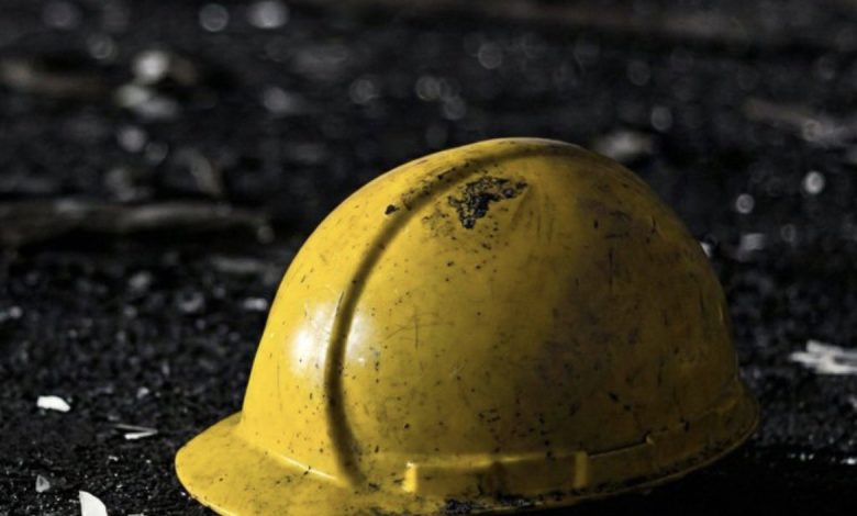 Zonguldak’ın Kilimli ilçesine bağlı Geldik beldesinde özel bir maden ocağında meydana gelen göçükte mahsur kalan işçilerin cansız bedenlerine ulaşıldı