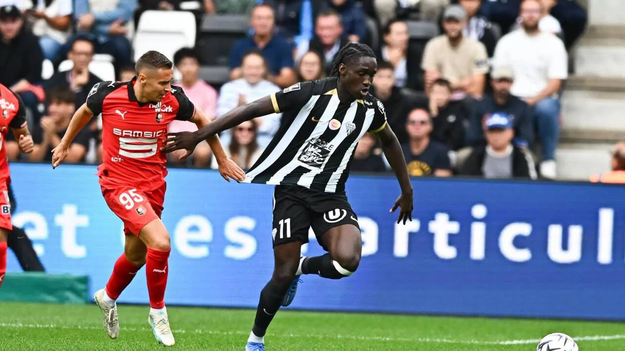 Sidiki Cherif ile ilgili tüm haberler NationalTurk.com'da! Sidiki Cherif haberleri, gelişmeleri ve Sidiki Cherif fotoğrafları yer alıyor.