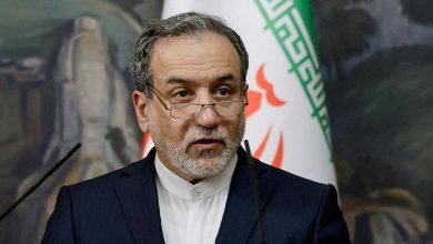 ABD İran Savaşı! İran Dışişleri Bakanı Abbas Arakçi, İran’ın ateşkes ya da müzakere talep ettiği yönündeki iddiaları reddetti.