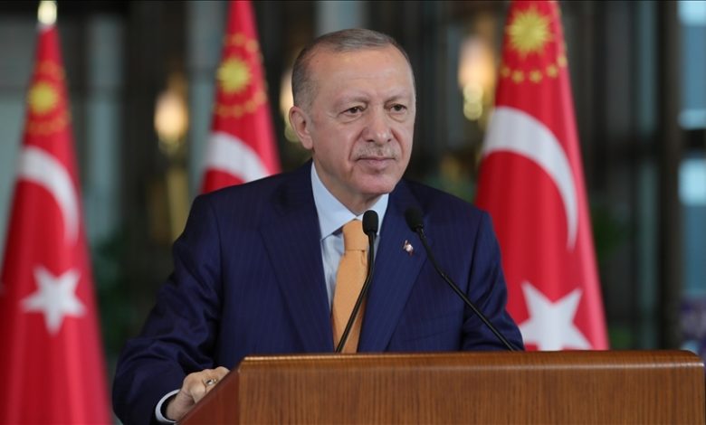 Cumhurbaşkanı Erdoğan, ABD-İsrail saldırılarında hayatını kaybeden İran lideri Ayetullah Ali Hamaney için taziye mesajı yayımladı.