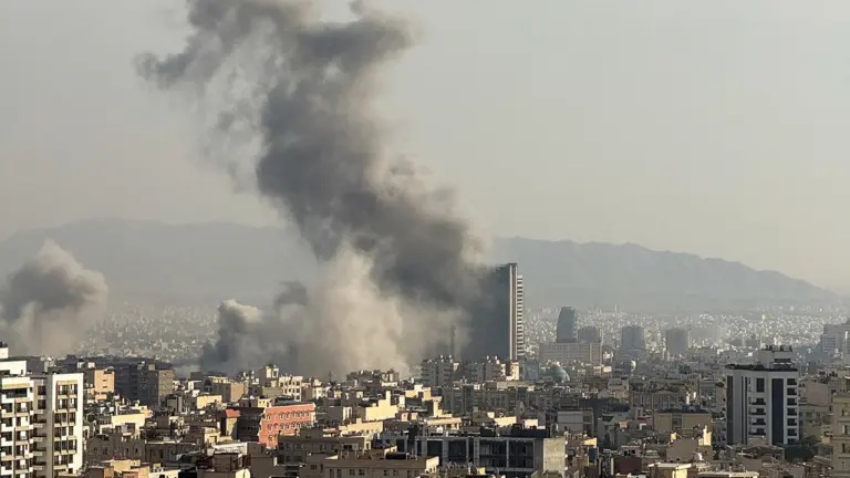 ABD İran Savaşı! Washington ile Tahran arasındaki çelişkili açıklamalar gerilimi daha da yükseltti.