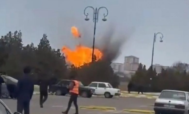 ABD İran Savaşı! Nahçıvan’da İHA krizi! Kim doğru söylüyor? 17 ABD İran Savaşı! Azerbaycan, İran’dan Nahçıvan Özerk Cumhuriyeti’ne iki kamikaze İHA saldırısı düzenlendiğini açıkladı.