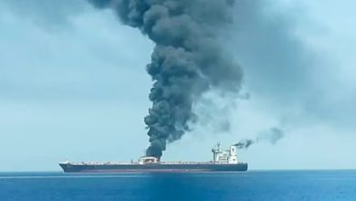 ABD İran Savaşı! Sri Lanka açıklarında İran gemisine saldırı 1 ABD İran Savaşı! Sri Lanka’nın güney açıklarında İran’a ait olduğu belirtilen bir gemiye yönelik denizaltı saldırısı gerçekleştirildi.