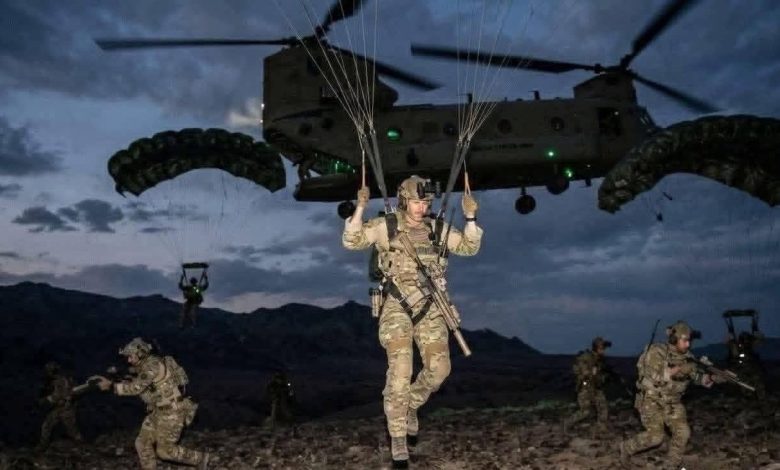 ABD İran Savaşı! ABD kara harekâtına hazırlanıyor 16 ABD İran Savaşı'nda ABD, hava indirme tümeni ve 5 bin deniz piyadesini yönlendirerek İran'a kara harekâtına hazırlanıyor