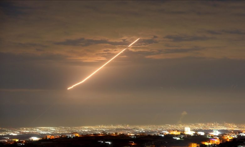 ABD İran Savaşı'nı analiz eden İngiliz Daily Mail gazetesi, ABD ve İsrail'in füze tedarikinin kısa sürede biteceğini savundu