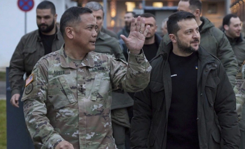 Pentagon müfettişliği, ABD’li Tümgeneral Antonio A. Aguto Jr.’ın Kiev görevi sırasında gizli belgeleri usulsüz şekilde taşıdığını ve kaybettiğini açıkladı