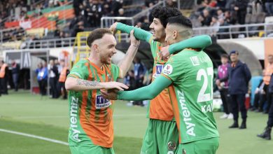 Trendyol Süper Lig'in 27. haftasında Corendon Alanyaspor, evinde ağırladığı Kocaelispor'u 5-0'la adeta dümdüz etti