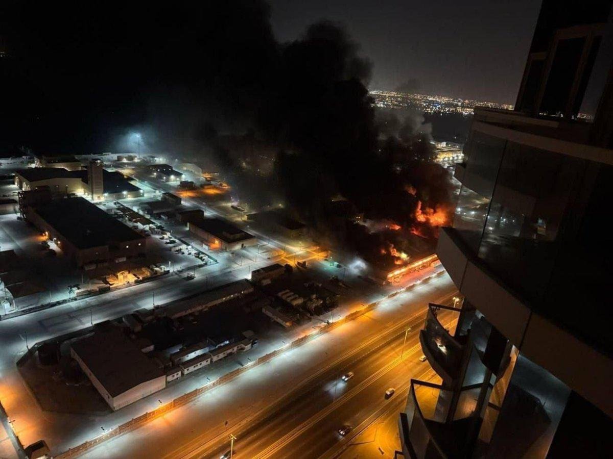 ABD İran Savaşı'nda İran, İsrail'in ardından Kıbrıs Rum Kesimi, Bahreyn ve Irak'a füzelerle saldırı gerçekleştirdi