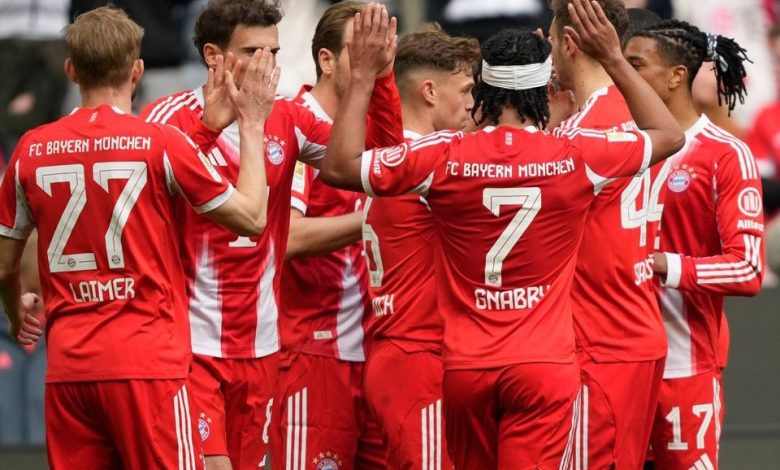 Alman Ligi'nde Union Berlin'i mağlup eden lider Bayern Münih, 27 hafta sonunda şampiyonluğa bir adım daha yaklaştı