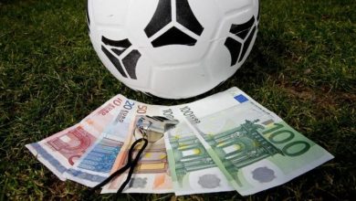 Çekya’da şike ve bahis manipülasyonu soruşturmasında onlarca futbolcu, hakem ve yönetici mercek altına alındı.