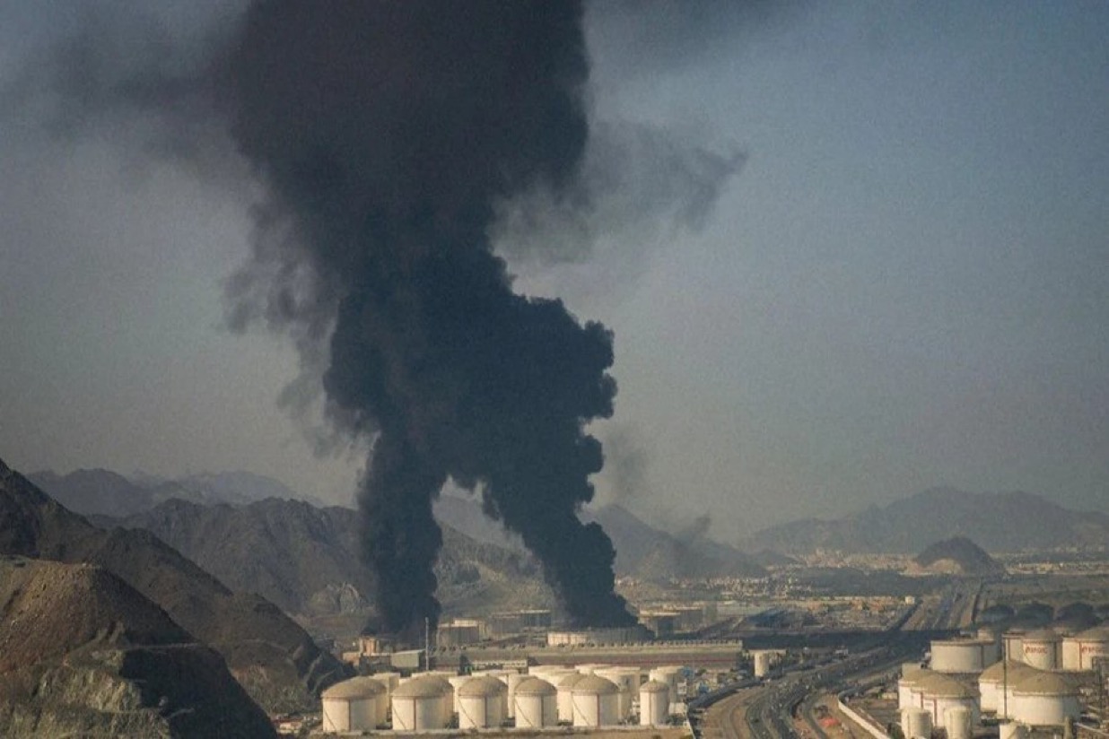 ABD İran Savaşı'nda İran Birleşik Arap Emirlikleri ve Bahreyn'i kara harekâtıyla işgal edeceğini iki ülkeye de iletti