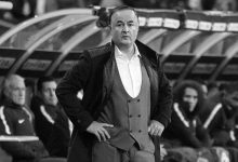 Lübnan’da Nejmeh SC takımını çalıştıran teknik direktör Engin Fırat, Beyrut’tan dönüşünde İstanbul Havalimanı’nda geçirdiği kalp krizi sonucu yaşamını yitirdi