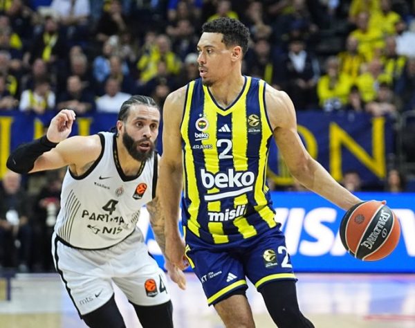 Fenerbahçe Beko kolay kazandı 1 fenerbahcebeko 1