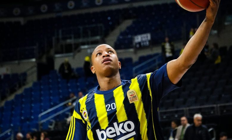 Türkiye Sigorta Basketbol Süper Ligi'nde lider ve son şampiyon Fenerbahçe Beko, Safiport Erokspor'a evinde kaybetti
