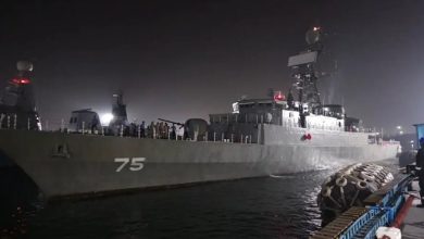 ABD İran Savaşı! İran gemisi battı 1 ABD İran Savaşı'nda Sri Lanka açıklarında denizaltı tarafından vurulan İran gemisinin batması sonucu en az 101 kişi kayboldu