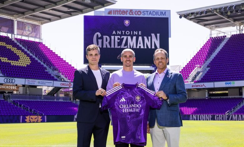 Atletico Madrid forması giyen Antoine Griezmann, sezon sonundan itibaren ABD Ligi ekibi Orlando City forması giyecek