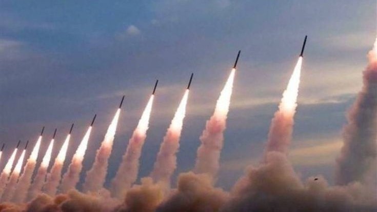 ABD İran Savaşı’nda İran, İsraillilere cep telefonundan, “Ülkeyi terk edin. Füzeler yolda. Sığınaklar güvenliğinizi sağlayamaz” mesajını gönderdi