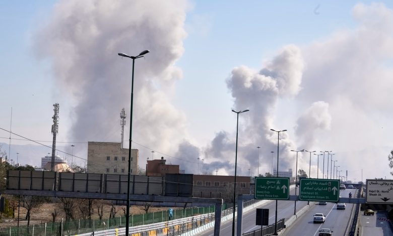 ABD İran Savaşı! İsrail, Tahran ve Beyrut'u vuruyor 8 ABD İran Savaşı ile ilgili bilgi veren Alman Deutsche Welle kanalı, İsrail'in karşı atağa geçtiğini, Tahran ile Beyrut'u vurduğunu duyurdu
