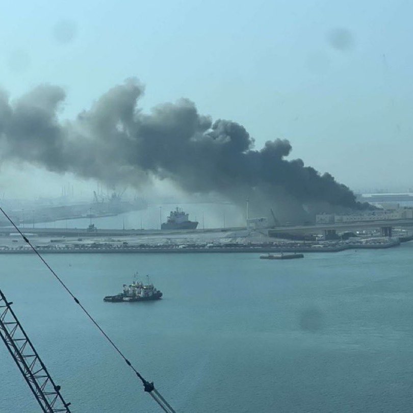 ABD İran Savaşı'nda İran, ABD'nin Abraham Lincoln Uçak Gemisi'ni 4 füzeyle vurduğunu açıkladı