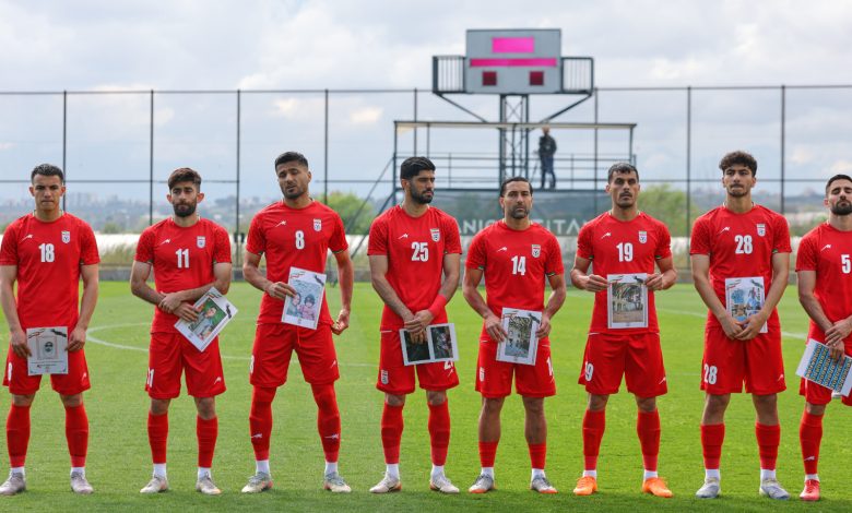 FIFA Başkanı Gianni Infantino, Antalya'da İran Milli Takımı'nın Kosta Rika'yı 5-0 yendiği hazırlık karşılaşmasını tribünden takip etti